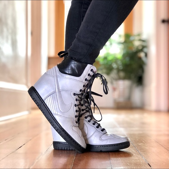 💥NIKE DUNK Sky Hi Wedge Silver Reflective Boots - Picture 5 of 11